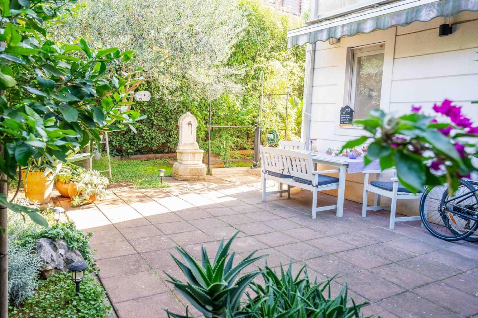 Apartment With Terrace And Garden Next To Marjan Park - 2 Free Bikes スプリト エクステリア 写真