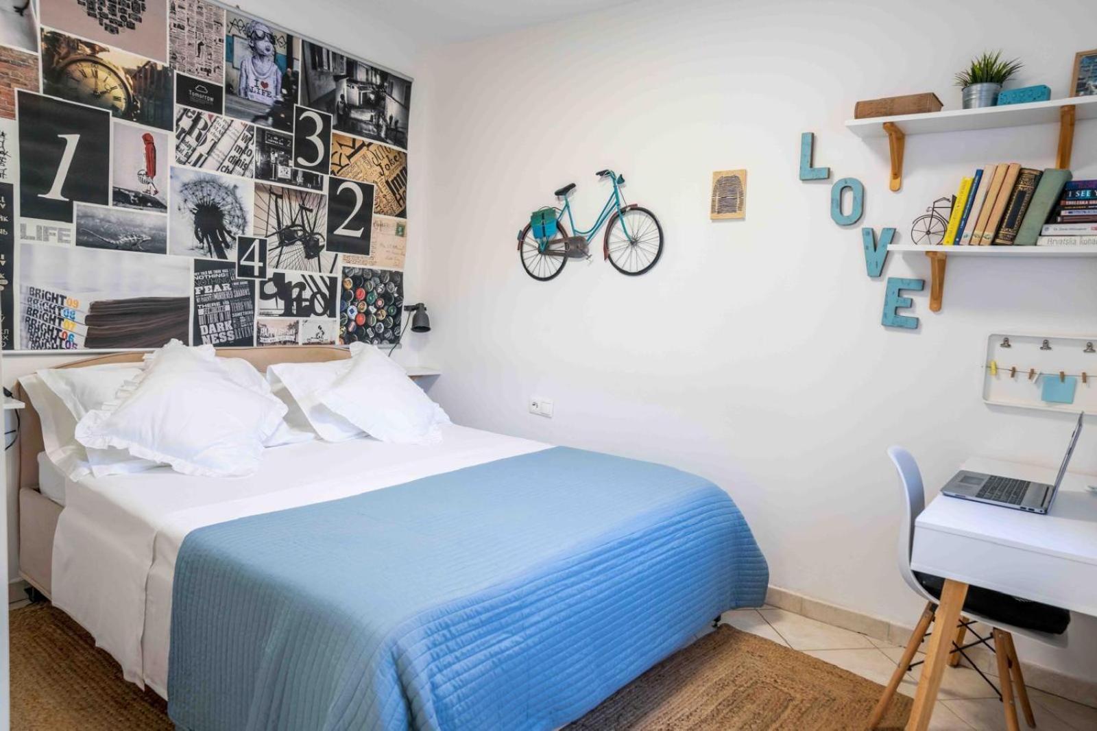 Apartment With Terrace And Garden Next To Marjan Park - 2 Free Bikes スプリト エクステリア 写真
